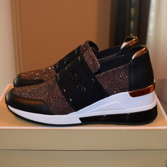 michael michael kors felix extreme scuba and leather trainer